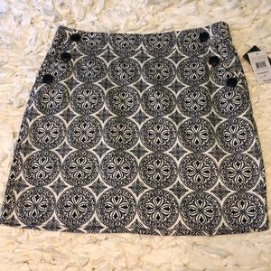 NWT Patterned Pencil Skirt with pockets